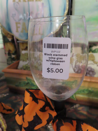 Black stemmed wine glas w/Halloween ribbon MTS|114351