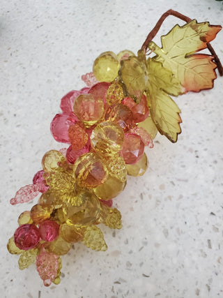 Vintage acrylic grapes|67317