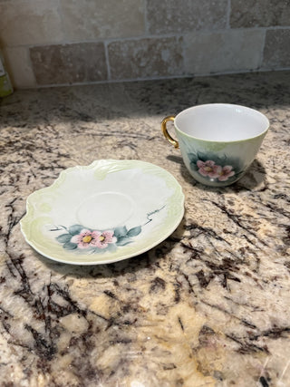 (30) Green with Pink Flowers Gold Trim Tea Cup & Saucer RCD