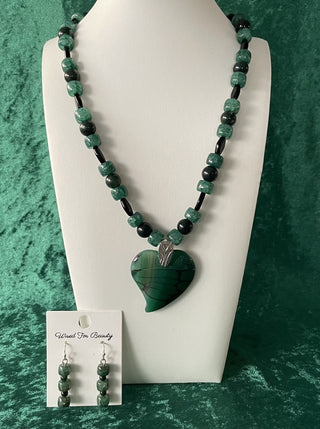 Necklace & Earrings Set, green heart pendant RSV