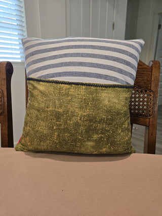 14x14 Reading Pillow "Second Summer of the Sisterhood" RCD