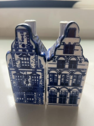 Dutch Delfts Blue Hand Painted Canal House Salt and Pepper Shakers Holland Vtg