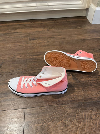 New Women's Size 10 Pink High-Top (Converse-like) Shoes RCD|117440