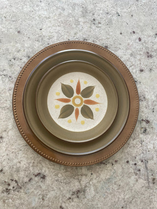 10" Hurrah Pattern Plate Set of 4 (RSV)|102468