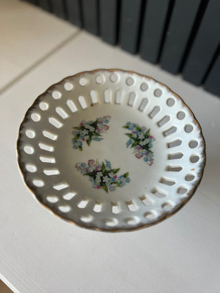 Vintage reticulated pedestal bowl RSV