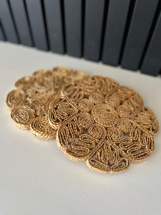 Vintage rattan straw trivet set RSV|97007