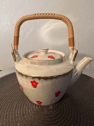 Teapot Lusterware Red Posies MTS