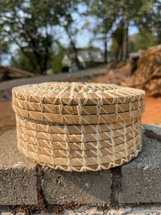 8” Woven Seagrass Basket with Shells