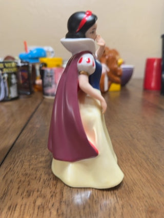 Disney Park Snow White