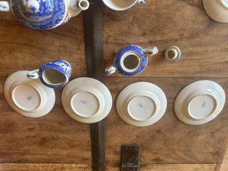 Occupied Japan Blue Willow Miniature Tea set 13 pieces #62 VV MTS