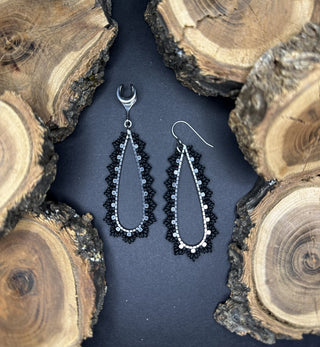 Beaded silver teardrop black/silver earrings rsv|42062