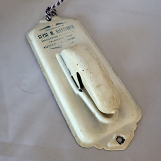 Vintage Towel Holder Clyde M. Dietterich  RSV|108346