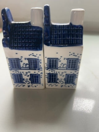 Dutch Delfts Blue Hand Painted Canal House Salt and Pepper Shakers Holland Vtg