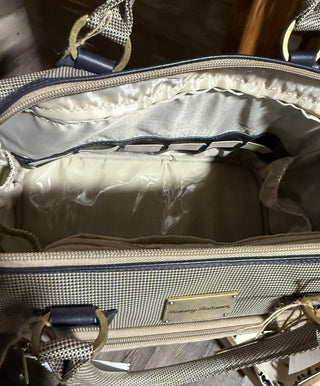 (NEW) Tommy Bahama Large Cosmetic Carry On Bag RSV|111483