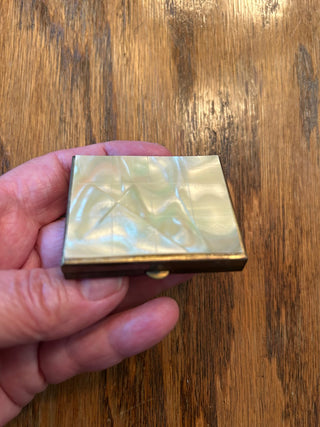 Vintage Powder Compact    MTS|102646