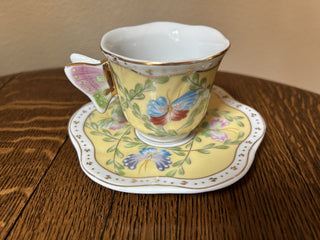 Butterfly Tea Cup and Saucer, Yellow with Gold Trim      MTS|69422