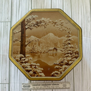 Vintage Nabisco Promotional Tin w/Hinged Lid and Latch  RCD