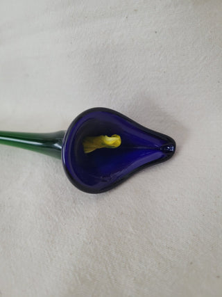Hand Blown Glass Blue Lily w/Yellow center 12" EACH RCD|101061