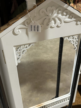 Hanging Jewelry Cabinet. #SM RCD|82765