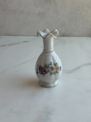 Miniature Japanese Porcelain Ceramic Fluted Bud Vase|96498