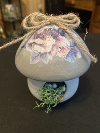 Ceramic birdhouse mushroom  with nest decor