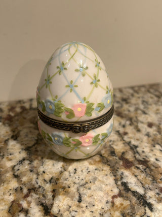 Easter Egg Trinket Box with Bunny Trinket    MTS