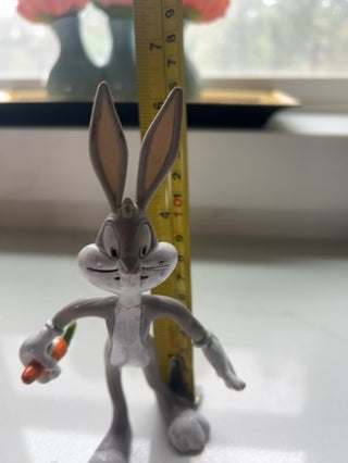 Bendable vintage Looney Tunes Bugs Bunny PVC figurine