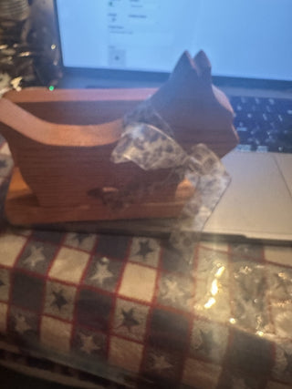 Wood dog napkin holder # 63 VV MTS
