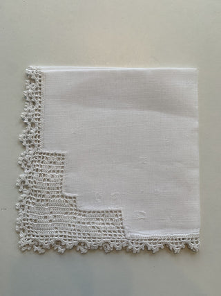 Linen & crochet napkin - AS IS RSV