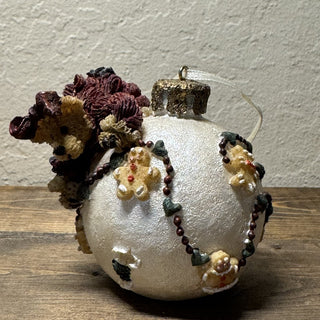 Vtg Boyds Bears Clair w/Gingerbread Garland Ornament RCD|131418