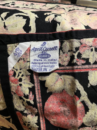 SET OF 4 APRIL CORNELL COTTON NAPKINS WITH LOVELY APPLE DESIGN|50677