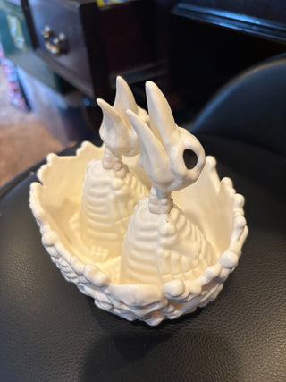 Skeleton Baby Birds in nest 5"t x 6"w RCD|115450