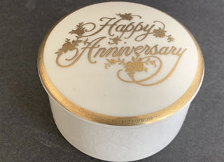 Happy Anniversary Trinket Box Ivory Porcelain Gold trim 50th Mikasa #62 VV MTS
