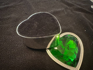 Trinket Box Green Heart Metal MTS|89822