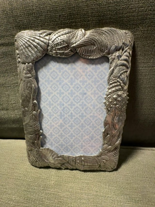 1987 Arthur Court Pewter Shell Frame