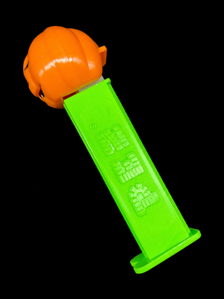Vintage PEZ Halloween Jack-O'-Lantern Pumpkin – ©1980 Design