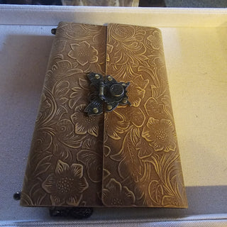 LIGHT BROWN LEATHER EMBOSSED JUNK JOURNAL|87787