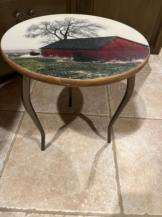 Small Barn Side Table. RSV