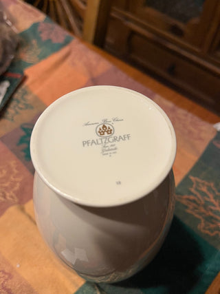 Pfaltzgraff Christmas Yuletide Gold Trimmed Vase.|140173