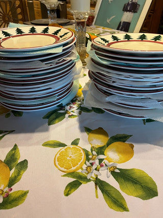 Pier 1 O'Tannenbaum Handpainted Christmas Trees Plates 9 5/8" Italy RSV|95259