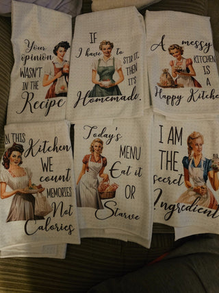 Sassy Old Fashion Kitchen Towels. RSV