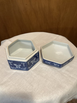 Blue Butterfly Covered trinket box. #SM  RCD|97686