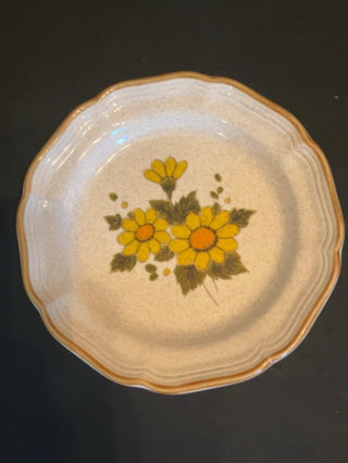 Mikasa Sunny Side salad plate