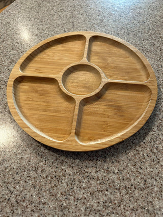 9.5” wooden divided charcuterie board