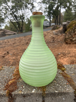 #89 LD Vintage Frigidaire Uranium Glass Ribbed 9” GCC MTS|112333