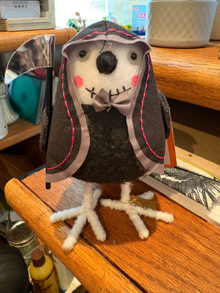 Halloween Featherly Friends 2024 - "Gourdon" RCD
