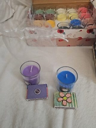 Small Scented Candles w/ Matches
