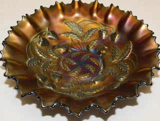 ANTIQUE NORTHWOOD GREEN STRAWBERRY CARNIVAL BOWL|98837