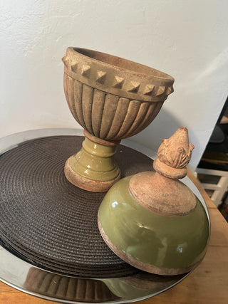 Urn Clay 17inch Green  MTS