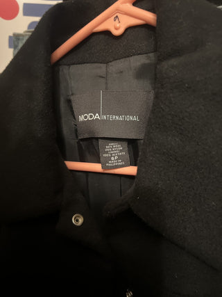 MODA International black coat 6P MTS